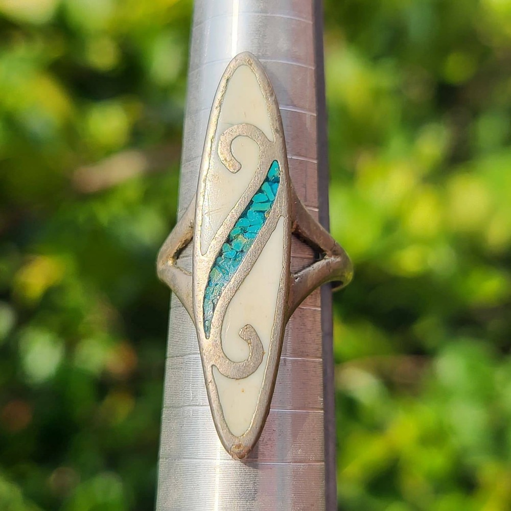 Vintage Silver Tone Turquoise Chip White Inlay Marquise Ring S 5.75 Southwestern